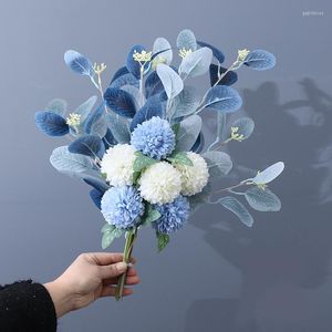 Simulazione di fiori decorativi Simulazione Nordic Bouquet Tavolo da pranzo decorazione floro fiore in stile mori soggiorno falso artificiale