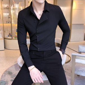 Camicie casual da uomo 2023 Moda Uomo Camicia di marca Manica lunga Chic Streetwear Camicetta Stile coreano Abiti da lavoro belli sociali W88