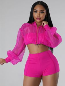 Kvinnors jumpsuits Romper Sexy Office Two Piece Set Solid dragkedja Mesh Patchwork Crop Tops och snäva shorts Elegant Party Tracksuit Outfits 230322