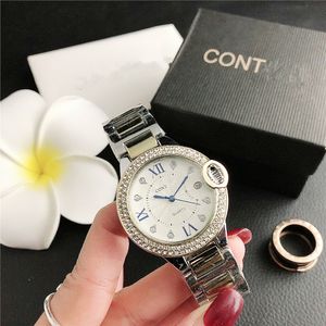 2021 Fashoin Brand Men and Women Watches Stainless Steelストラップ愛好