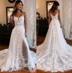 2023 Glamorous Sleeveless 3D Flowers Lace Wedding Dresses Spaghetti Straps Split Side Full Appliqued Covered Buttons Plus Size Bridal Wedding Gowns BC15255 E0322