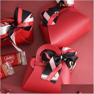 Present Wrap 10 PCS Leather Box Creative Handbag Shape Ribbon Bow Temperament Små lådor för gåvor Baby Shower Candy Packaging CX22042 DHD03