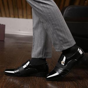 Vestido sapatos homens para 2023 Spring Autumn Fashion Suit Formal Brand Casual Leather Wedding Party Style