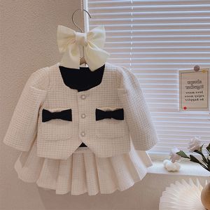 Zestawy odzieży dziewczęta butikowe stroje zimowe ubrania Zestaw Vintage Suit 110years Childrens Princess Kid 2pcs Coatskirt Sweet tweed strój 230322