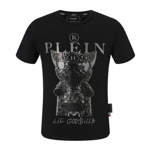 Plein Bear T-shirt Mens Designer Tshirts Brand Clothing Rhinestone PP Skull Men t-shirt rund hals SS MONSTERS OCH PLEIN MED CRYSTALS HIP HOP TSHIRT TOP TEES 161248