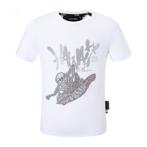 Plein ayı tişört erkek tasarımcı tshirts marka giyim rhinestone pp kafatası erkekler tişört yuvarlak boyun ss hawaii plein ile hip hop tshirt üst tees 161725