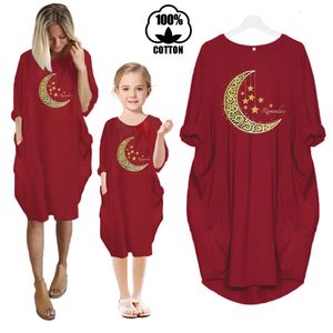 Family Matching Outfits 2023 Ramadan Clothes Mommy and Me Dress Kids Midi Dresses Girls Long Sleeve O Neck Pocket Vintage Party Club Streetwear Vestidos 230323