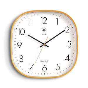 Orologi da parete Camera da letto Semplice Orologio da parete digitale di grandi dimensioni Moda per la casa Orologio ultra silenzioso Decorazione del soggiorno Orologio da parete Atmosferico 230323