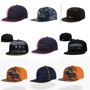 2023 Yeni Tasarımcı Formül 1 Yarış Şapkaları Beyzbol Cap Essential Team Cap İşlemeli Erkek Kadınlar Kapak Malları Unisex Çok İyi