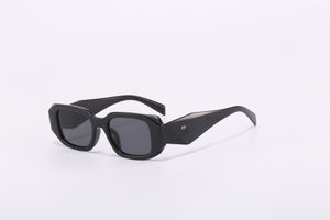 8251 Дизайнерские солнцезащитные очки Классические очки Goggle Outdoor Beach Солнцезащитные очки для мужчин и женщин Mix Color Дополнительно Треугольная подпись