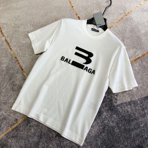 Fransa kilidi Grafik mektup baskı pamuklu dimi Yuvarlak yakalı erkek T-shirt dayanıklı Klasikler yıldızı özelleştirmek Aynı Giyim Lüks tasarımcı 3xl 4xl Kısa kollu tişörtler
