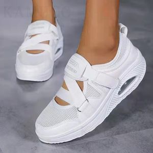 Kleid Schuhe Kissen Plattform Frauen Casual Damen Turnschuhe Atmungsaktive Mesh Frühling Sommer Keil Knöchel Riemen Wohnungen 230322