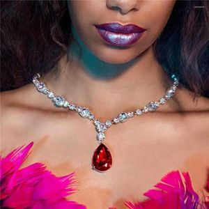 Kedjor 2023 Fashion Shiny Rhinestone Transparent Red Droplet Crystal Necklace Women's Statement Wedding Jewelry Pendant