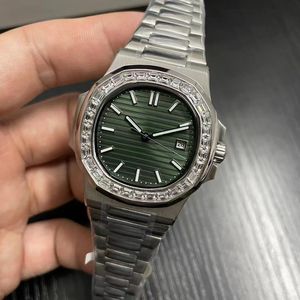 Lüks Erkekler İzle Parrot 5711 Klasik Yeşil 40mm Safir Kadın Büyük Tahıl Elmas Çerçevesi 30m Su Geçirmez Şeffaf Arka Erkek Hediye Ücretsiz Kargo