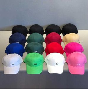 2023 New Ball Caps Caps Popular Mens Designer Estilo simples Sun Hat Womens Fashion Leisure Four Seasons Universal Neutro Outdoor Sportsy8ov