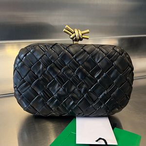 9a Clutch Knoten Abendtaschen echte Lederhandtaschen Kowide Stricken Neighöhe Geldbörsen Kinks Kinks Kinks