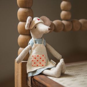 Plush Dolls Oringal Tiny Nurse Mouse Cloth Toy Christmas Year Gift born Nursey Doll Little Mice Soft Plushies 230323