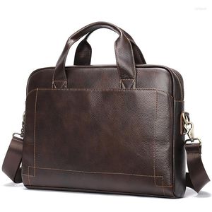 Bortkyror Famous Design Men's äkta läder Tote Handväska First Layer Cowhide Portfölj Male Casual Laptop Bag Men Business