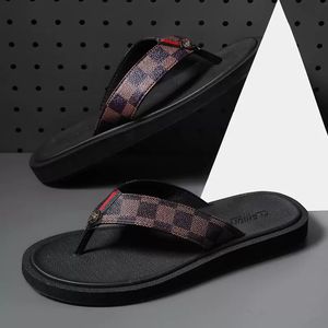 Luxusmarke Designer Gummi Slides Sandalen Blumenbrokat Herren Slipper Flache Böden Flip Flops Herren Schwarz Braun Grau Gestreifte Strandpantoffeln