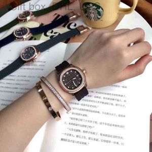 Baida for Mens Pate Philipp Luxury Tape Women's French Watches Fashion Temperamentwristwatches Nautilus 094O