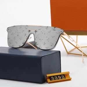 Designer Lou Vut Luxury Cool Solglasögon Classic 3392 For Men Metal Square Gold Frame UV400 Unisex Vintage Style Attitude Protection Eyewear With Original Box