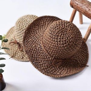 Breda randen hattar hatt sommar kvinnors vikbara stora strandsol halmmössa för damer elegant semester resor