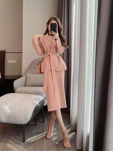 두 조각 Dres의 패션 Highend Professional Blazer Coat Twopiece Korean Spring Fall Elegant Suit Jacket Skirt 세트 여성 캐주얼 230324