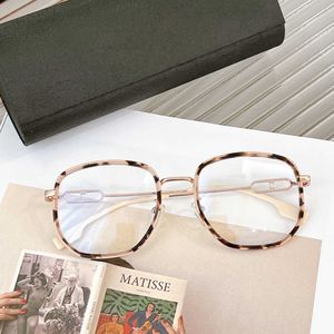 2023 Marchio di moda designer femminile occhiali da sole firmati maschili lettera B nuovo prodotto occhiali con montatura in titanio montature con lenti trasparenti occhiali da sole polarizzati di lusso