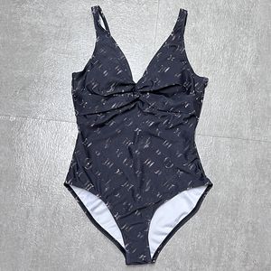 Kvinnors designer badkläder badbikini set sommar kvinnor simmar sexiga tee bandage bikinis sätter tvådelar badkläder