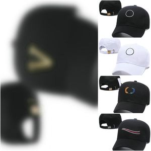 Letra Bordado V Itália Baseball Cap da moda de luxo Mulheres viajam com a marca curva Snapback Sunshade Designer Fit Hat Ball Caps Street Casquette A3