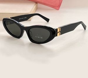 Gold Black Grey Cat Eye Solglasögon för kvinnor 09ys Summer Glasses Sunnies Designers Solglasögon