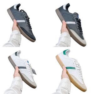 Nuove scarpe da skate retrò Scarpe classiche da donna firmate Sneakers casual da uomo Scarpe con plateau in pelle scamosciata Scarpe da coppia di moda all'aperto Scarpe da calcio basse resistenti all'usura