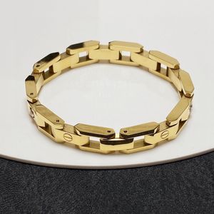 Bracelet de réservoir Love Bangl pour l'homme Designer Couple Bracelet Chaîne Gold Plated 18K T0p Counter le plus haut réplique 5A BILLET DE BRANGE BILLEMIR Gift exquis avec boîte 002