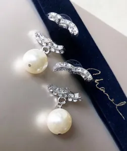 2024 Stud Senior sense luxury letter pearl earrings female exquisite socialite style everything with light luxury ear clip silver needle stud Quality