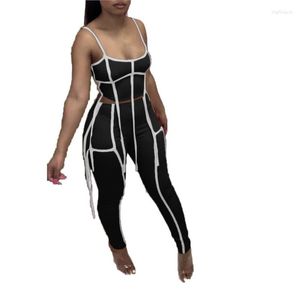 Pantaloni a due pezzi da donna Abito lungo 2 set Abito da donna Sexy Reggicalze Top pantaloni stretti Tinta unita Nappa Africana 2023 Estate