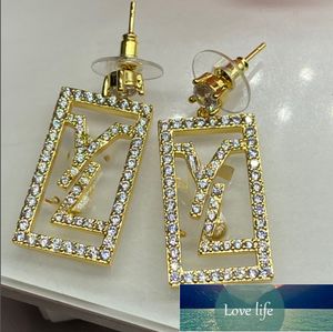 High-End Women Designer Stud Diamond Solded Earrings Luxury Style Simple Par Earring for Christmas Present