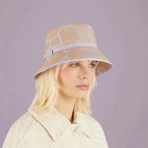 Дизайнеры ковша шляпа Candy Color Fisherman Caps Cavakette Jumbo Letters Designer