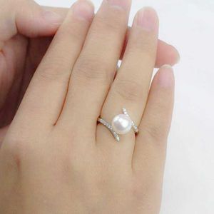 Band Rings Vintage Women Korean Pearl Charm Finger Irregular Ring Temperament Wild Elegant Women Wedding Anniversary Gift Whole Sale AA230323