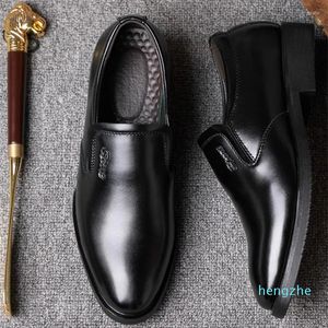 Sapatos de vestido Couro formal para homens estilo britânico Lace preto Up Tamanho grande Business Casual Supotos superiores baixos
