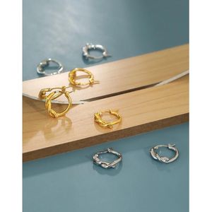 Orecchini a cerchio Huggie coreano argento sterling minimalista twist femminile versatile orecchiniCerchio