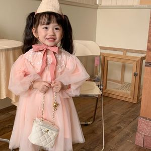 Vestidos de menina Criança de meninas de manga de manga bordada para crianças Lace Sweet Birthday Rous