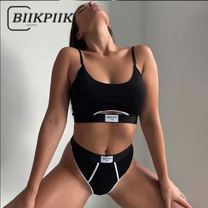 Kvinnor Tracksuits Biikpiik Bright Line Decoration 2 Piece Set Hollow Out Sopty Fitness Duits Sleeveless Tanks Top Sexy Shorts Clothes 230324