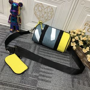 Bolsa de grife feminino bolsas de bolsa de ombro de luxo bolsa de travesseiro redonda de travesseiro cruzado corpo polochon bolsa taurillon empreinte couro crossbody moeda bolsa carteira