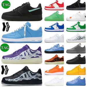 Designer 1 för män kvinnor löparskor sport en skelett halloween mac universitet blå ljus grön gnista freds enhet skate plattform sneakers tränare tränare