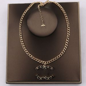 20Style Fashion Brand Designer 18K Gold Plated Pendant Halsband Luxury C Double Letter Geometric Link Men Women Necklace Jewelry