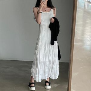 Casual Dresses Korean Vintage Womens Dress Summer Chic Black White Sweet Pleated Spaghetti Simple Elegant Sleeveless Beach P294