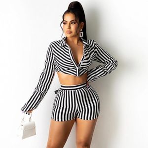 Feminino Feminino Loung Wear Tracksuit Women Shorts Definir tampe de manga longa Tops de camisa e Mini de cintura alta Mini duas peças Combinando 2023