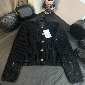 CEL 2023 Jaqueta da marca de primavera feminina New Women Women Autumn Winter Fashion Jacket Metal Buckle Jaqueta de logotipo casual lantejas de luto Cardigan Cardigan Presente de aniversário