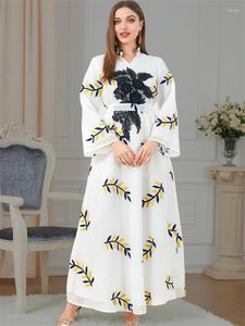 Etniska kläder Vita bönkläder för kvinnor Ramadan Eid Mubarak Abaya Turkiet Islam Kaftan Muslim Long Hijab Dress Caftan Robe Femme