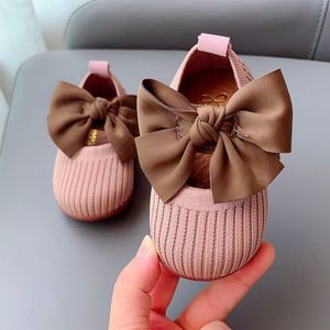 First Walkers Spring Autumn Baby First Walker Shoes Kids Butterfly Knot Girls Baby Shoes Spädbarn Casual Shoes 230325